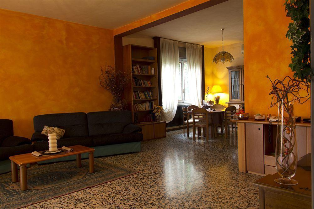 سالو Guest House Villa De Ros المظهر الخارجي الصورة