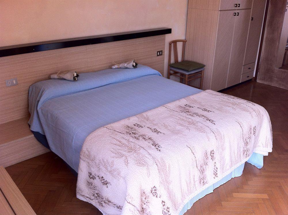 سالو Guest House Villa De Ros المظهر الخارجي الصورة