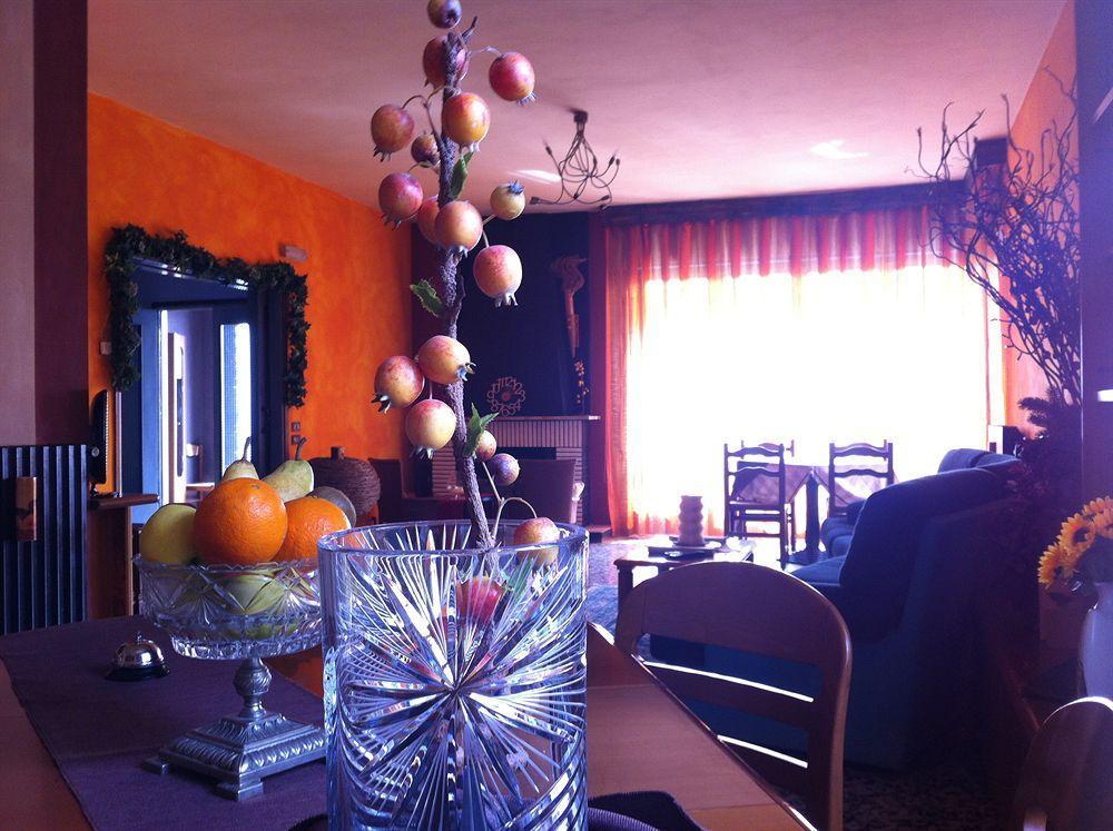 سالو Guest House Villa De Ros المظهر الخارجي الصورة